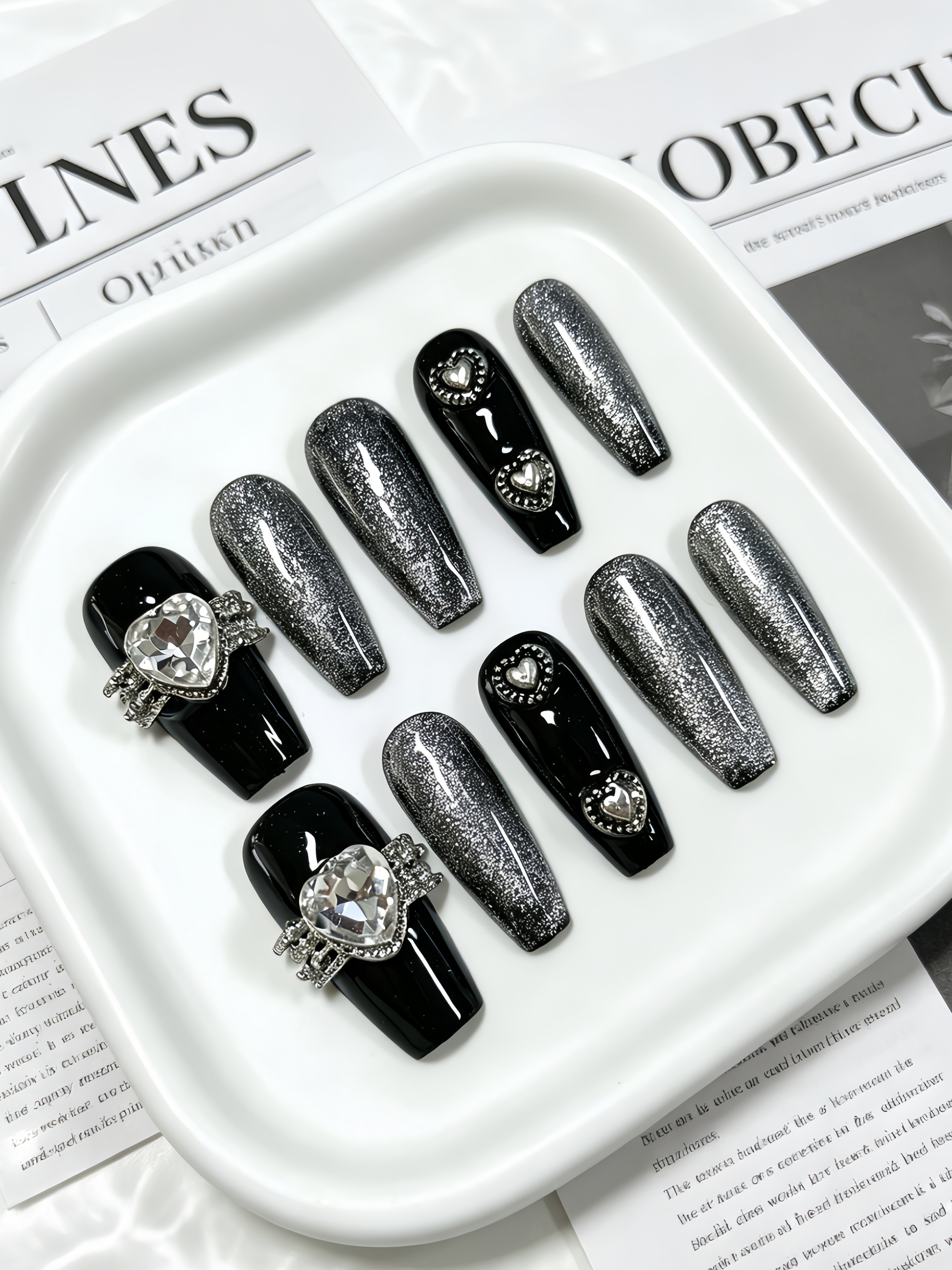 Korean Girls Lifestyle - 10 Medium-Sized Trapezoidal Press-On Nails, Black